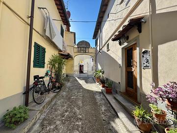 2 LOCALI A FIRENZE