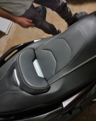 Yamaha XMAX 300 Tech  2024 perfetto intonso 