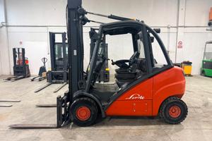 CARRELLO ELEVATORE MULENTTO DIESEL LINDE 30 QUINTA
