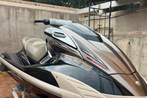 Moto d'acqua YAMAHA WR FX 1800 180cv