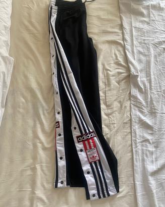 pantaloni adidas