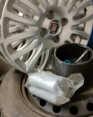 Gomme e accessori