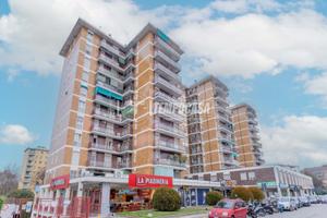 TRILOCALE CON BALCONE E BOX INCLUSO