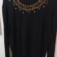 maglia nera con collo leopardato 