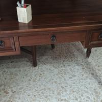 scrivania è libreria