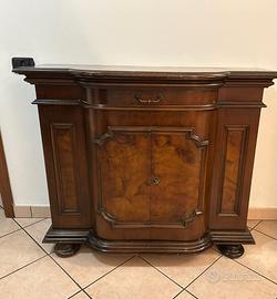 Regal (quasi) Mobili Arte povera.