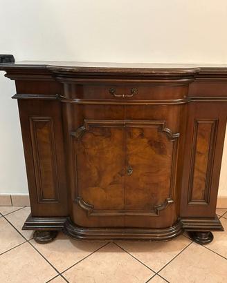 Regal (quasi) Mobili Arte povera.