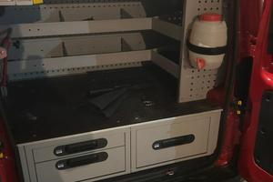 Diaponibile scaffalatura per fiat fiorino