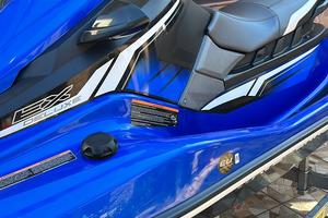 Moto d’acqua yamaha EX DELUXE