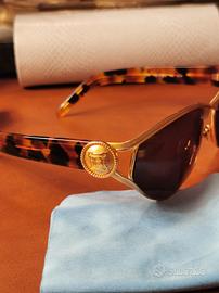 ottimi occhiali Laura Biagiotti. 