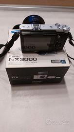 Mirrorless Samsung NX 3000