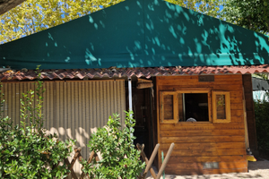 Roulotte con preingresso in legno