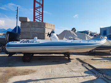 Gommone Focchi 680 + 300 Evinrude ETec G2