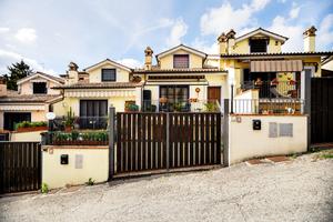 Villa a schiera Riano [Cod. rif 3270573VRG]