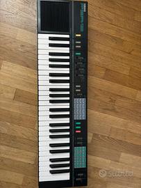 Pianola Yamaha PSR-12