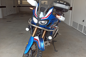 Honda Africa Twin CRF1000L TRICOLOUR 2019