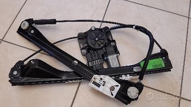 Motor alzavetro Skoda Fabia III ant. sx 2Q2959405C