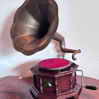 Grammofono d’epoca