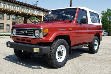Parabrezza Toyota LandCruiser Bj73/75