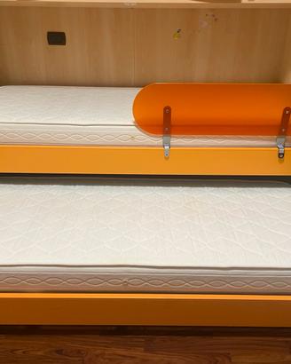 2 letti singoli. Struttura letto estraibile