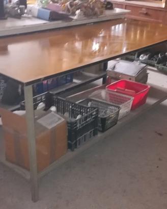 Tavolo per hobby o garage 200*80*80