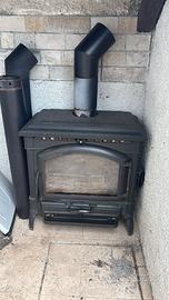 Stufa a legna come nuova