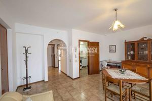 Appartamento posto al primo piano a Torre Faro