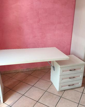 cameretta bambina completa di scrivania e angolo l
