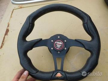Volante usato simon racing universale
