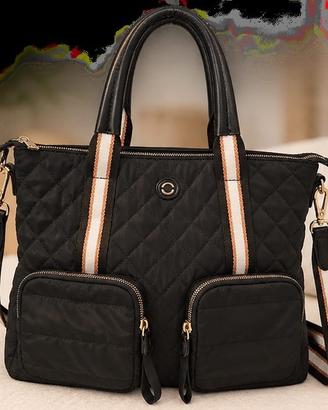Borsa oltre nera trapuntata con tracolla