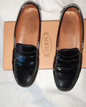 Tod’s mocassino donna sportivo in vernice  lucido