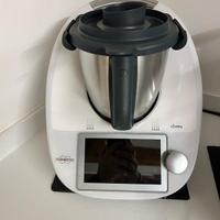 Bimby TM6 con accessori e