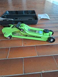 crick 2,5 ton nuovo