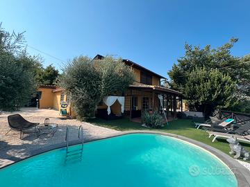 Villa/ casa