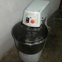 impastatrice professionale per pizzeria 