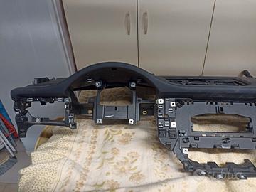 cruscotto Porsche macan dal 2020 in poi