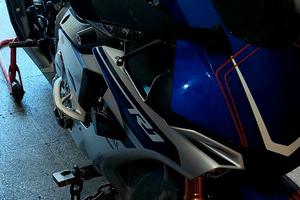Yamaha r1  giugno 2016 km 11500
