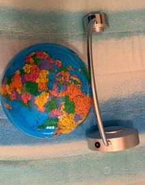 Globo magnetico fluttuante