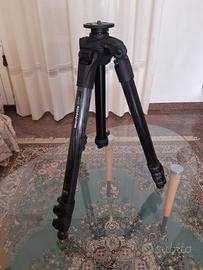 treppiede Manfrotto MT057c3