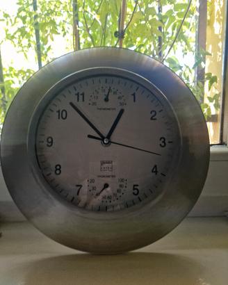 Orologio da parete con termometro  e igrometro