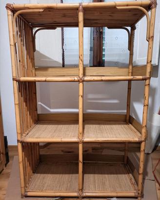 Libreria in bamboo