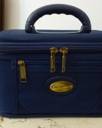 Beauty case Coccinella e pochette Royal B nuovi