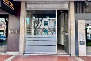 PE 121 Negozio Via Carducci