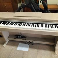 Piano Yamaha Arius YDP 163