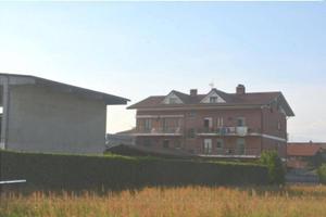 Immobile in asta di 120 m² con 2 locali a Foglizzo