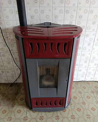 Stufa a pellet COLA Loto Ceramica 9,3 kW + tubo