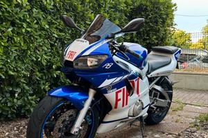 Yamaha R6