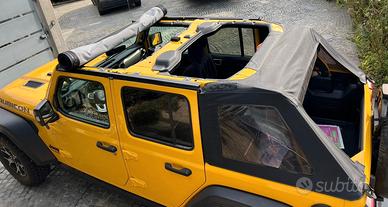 Soft-top jeep wrangler rubicon unlimited (JL) 