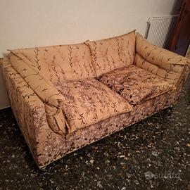 Divano letto 2 posti con poltrona e pouf