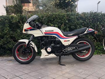 Kawasaki GPZ 1100 Unitrak